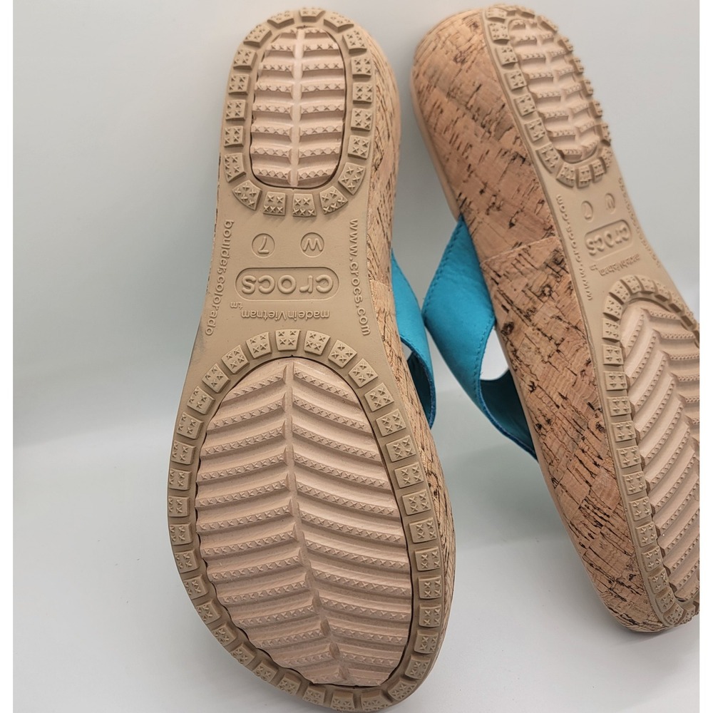 Crocs A-Leigh Jewel Wedge Flip Flops Women 7 Turquoise Leather Rhinestone Sandal - Picture 10 of 11